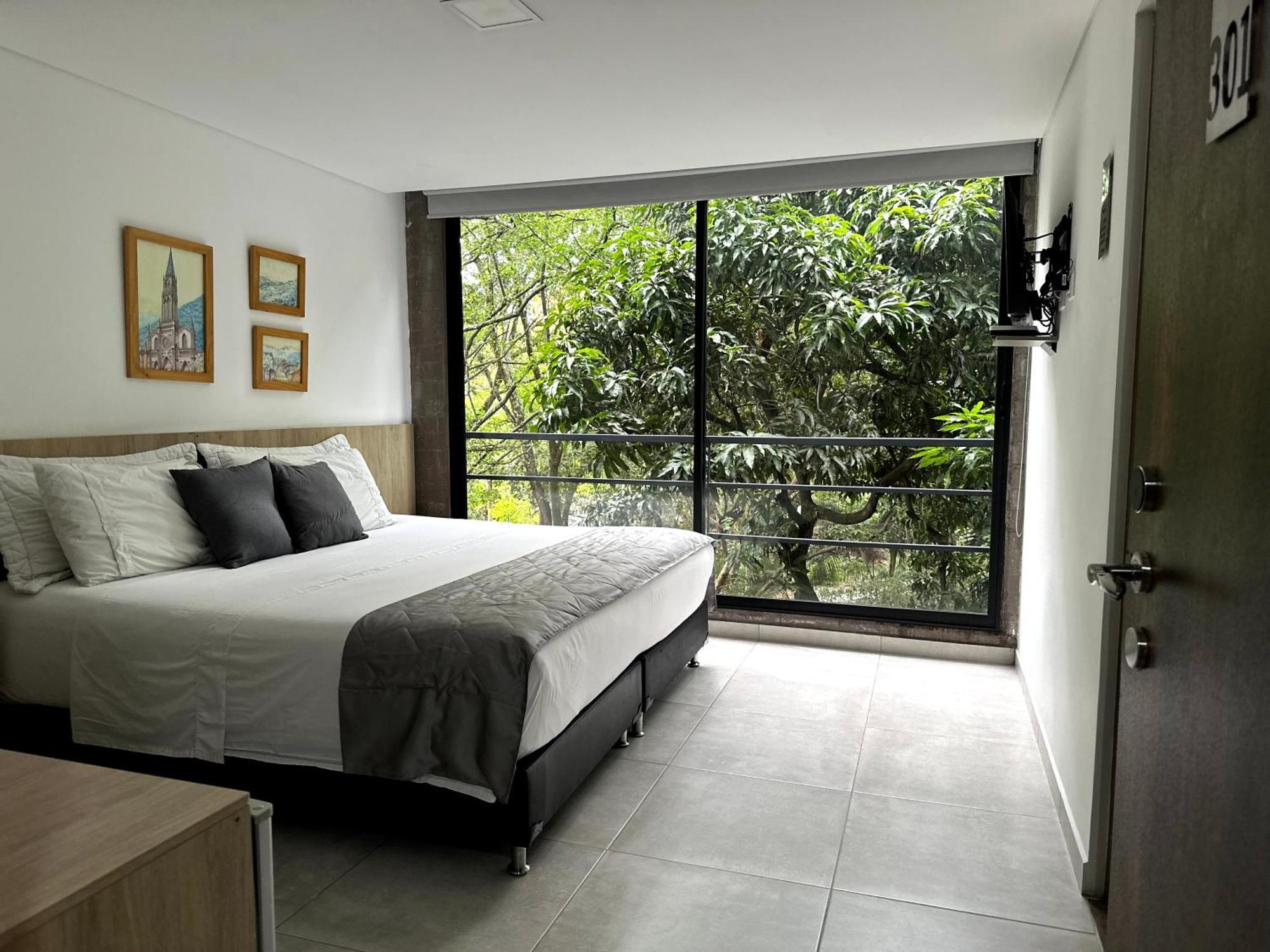 Hotel Zona Verde เมเดยิน ภายนอก รูปภาพ